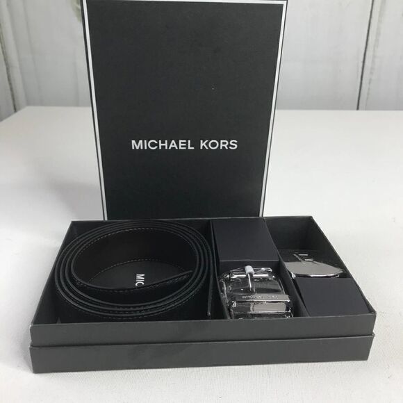 Michael Kors 4 in 1 Belt/Buckle Set NWT - Picture 4 of 5